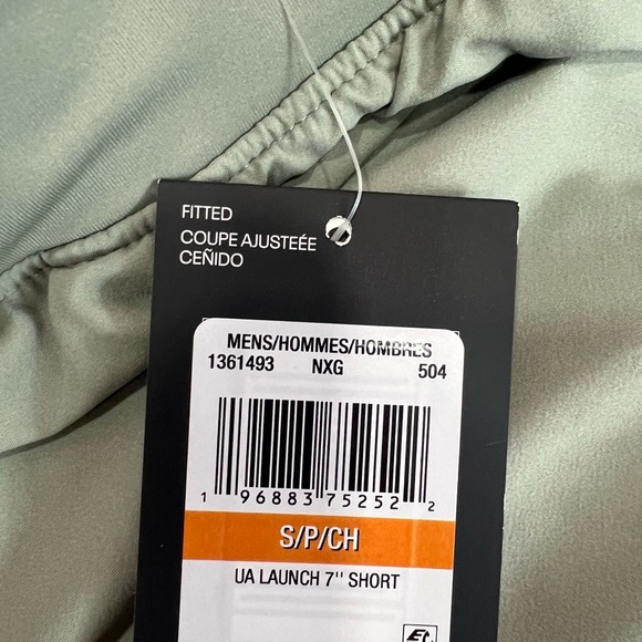 Under Armour bundle of two, men shorts size S/M - Picture 6 of 12